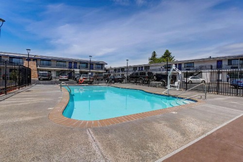 Motel 6-Ukiah CA - North - image 20