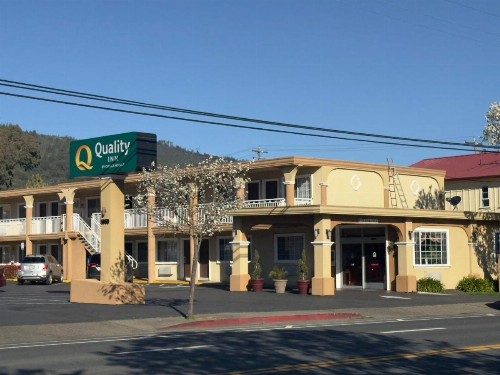 Quality Inn Ukiah Downtown - image 13