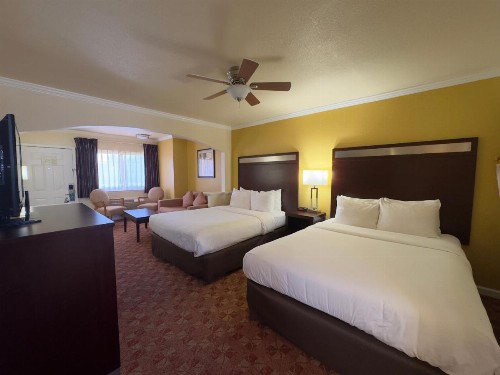 Quality Inn Ukiah Downtown - image 32