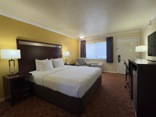 Quality Inn Ukiah Downtown - image 47