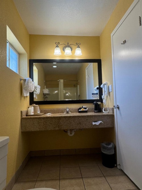Quality Inn Ukiah Downtown - image 6