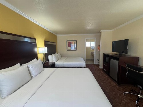 Quality Inn Ukiah Downtown - image 7