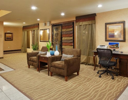 Holiday Inn Express Hotel Union City an IHG Hotel - image 20