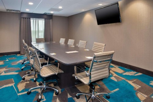 Hampton Inn Union City - image 23