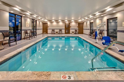 Hampton Inn Union City - image 28