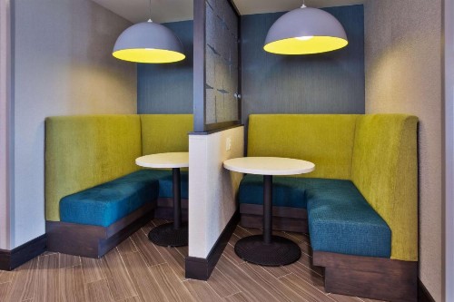 Hampton Inn Union City - image 4