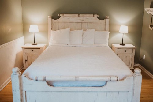 Garden Grove Bed and Breakfast - image 16