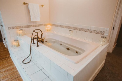Garden Grove Bed and Breakfast - image 19