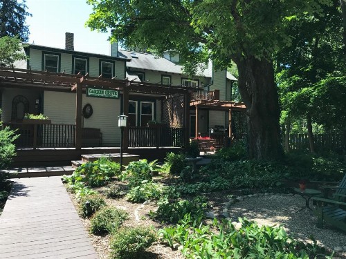 Garden Grove Bed and Breakfast - image 5