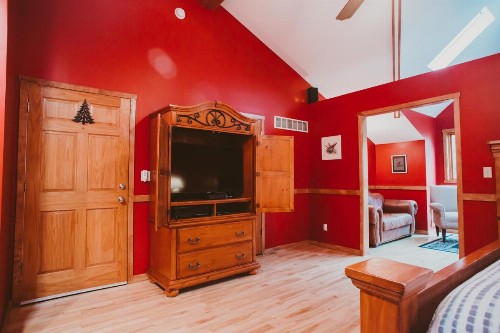 Garden Grove Bed and Breakfast - image 7