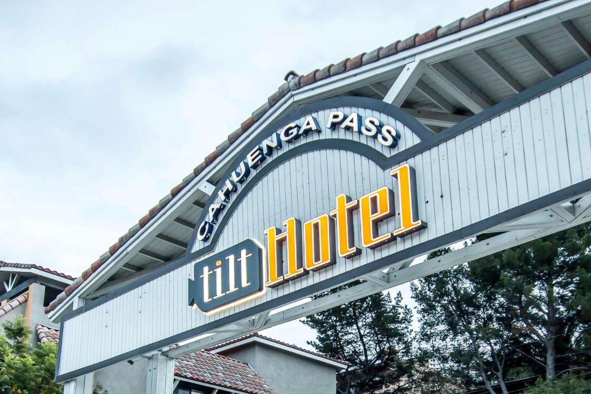 Tilt Hotel Universal/Hollywood Ascend Hotel Collection - image 2