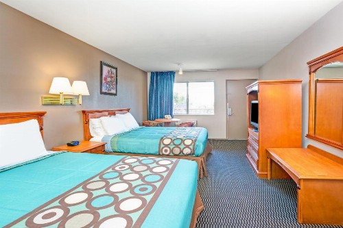 Super 8 by Wyndham Upland Ontario CA - image 18