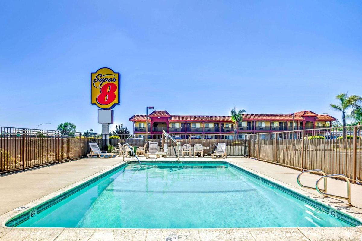 Super 8 by Wyndham Upland Ontario CA - image 3