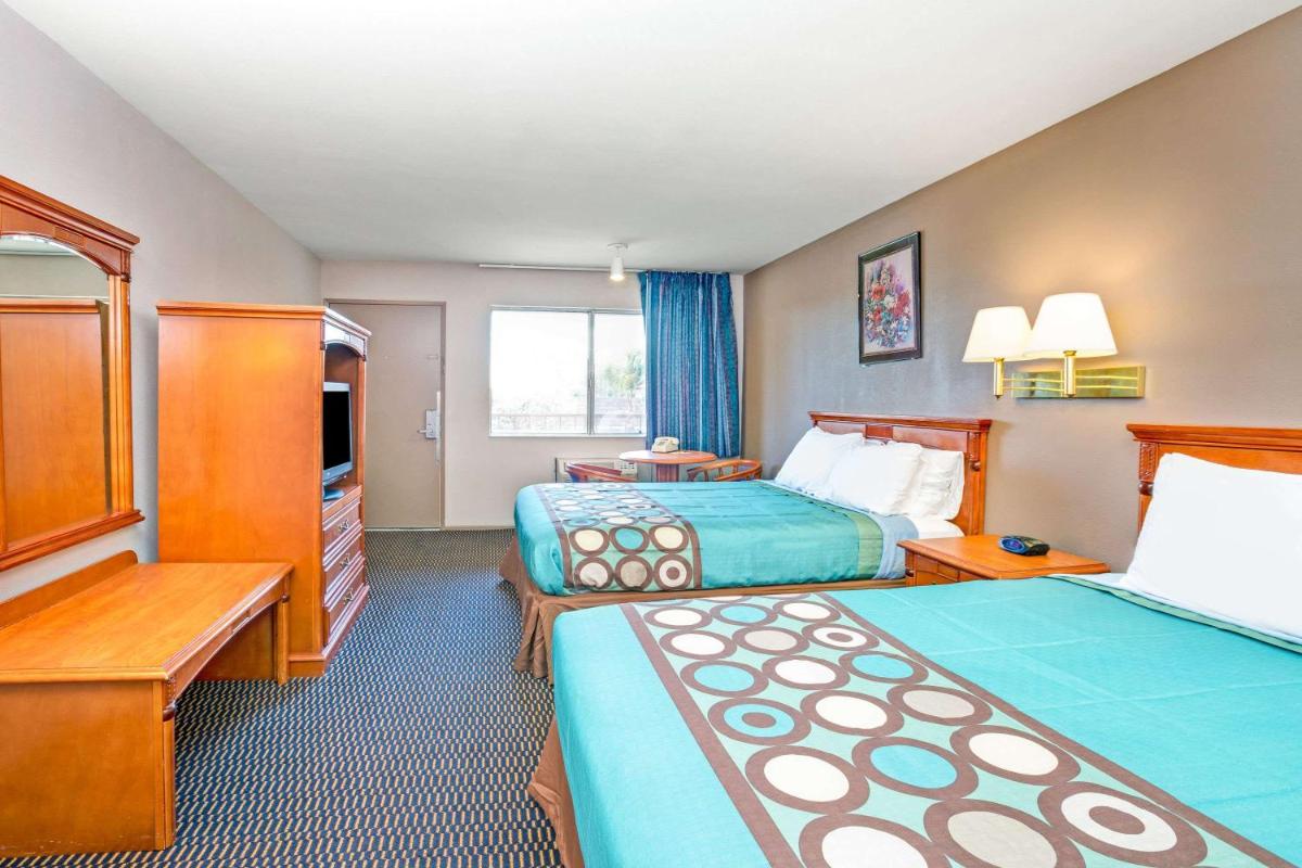 Super 8 by Wyndham Upland Ontario CA - image 4