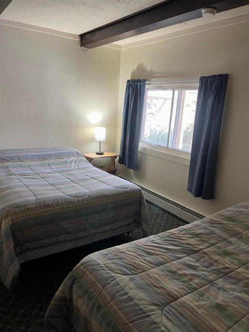 brookside motor inn - image 21