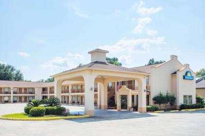 Days Inn by Wyndham Abbeville - image 17