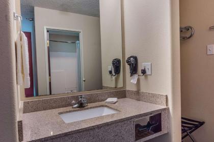 Motel 6-Abbeville LA - image 20