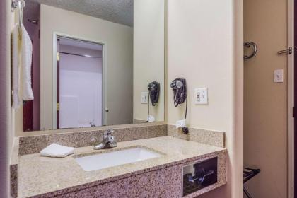 Motel 6-Abbeville LA - image 22