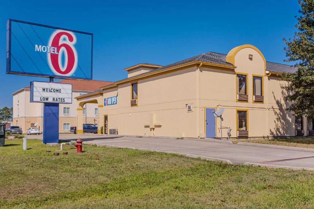 Motel 6-Abbeville LA - image 4