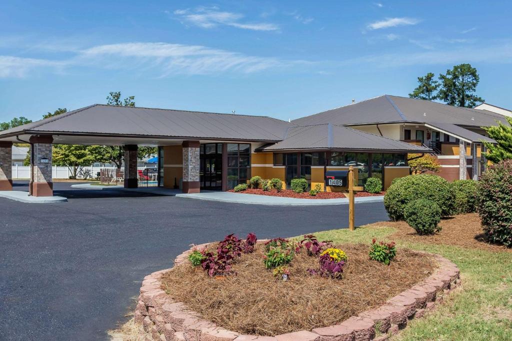 Quality Inn Aberdeen - main image