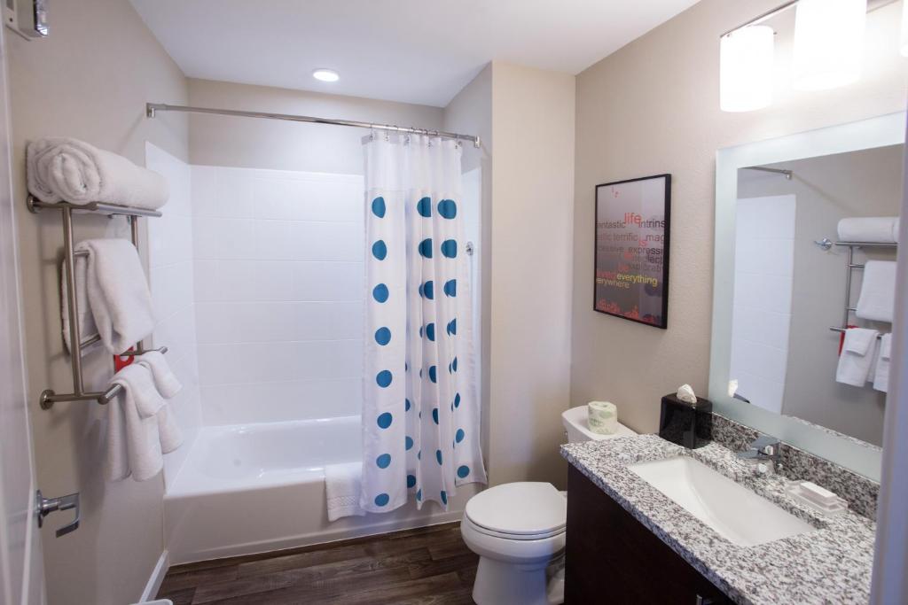 TownePlace Suites by Marriott Southern Pines Aberdeen - image 4