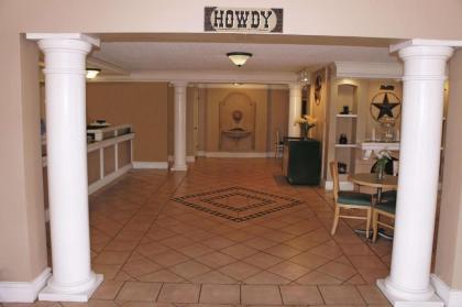 La Quinta Inn by Wyndham Abilene - image 2