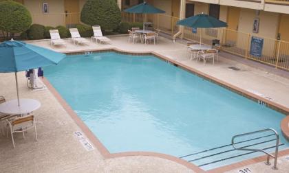 La Quinta Inn by Wyndham Abilene - image 3