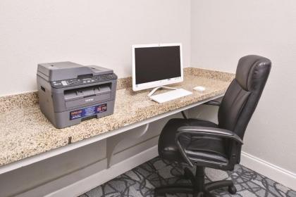 La Quinta by Wyndham Abilene Mall - image 12
