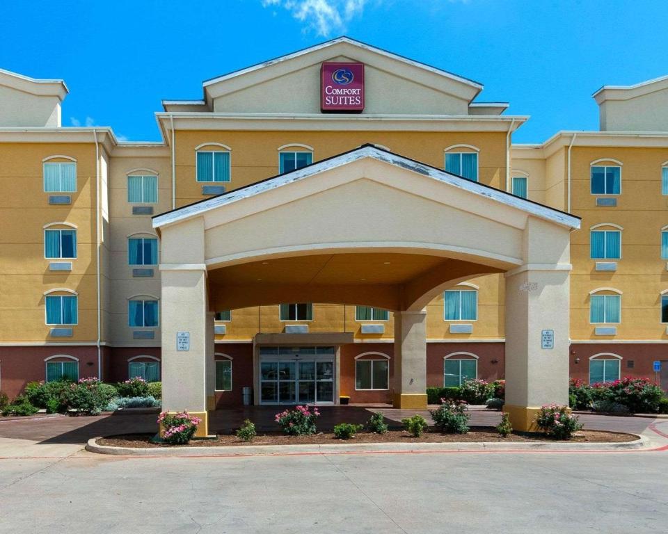 Comfort Suites University Abilene - main image