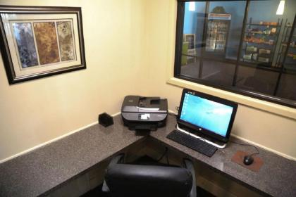 The Inn and Suites at 34 Fifty - image 2