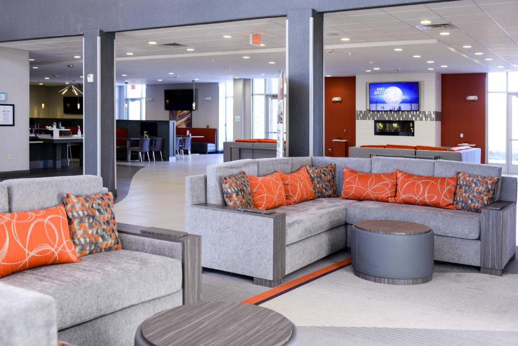 Holiday Inn Abilene - North College Area an IHG Hotel - image 3