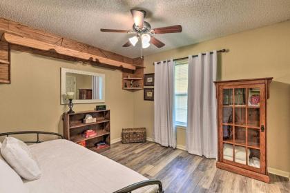 Abilene Home with BBQ and Pvt Yard 1 Mi to ACU! - image 13