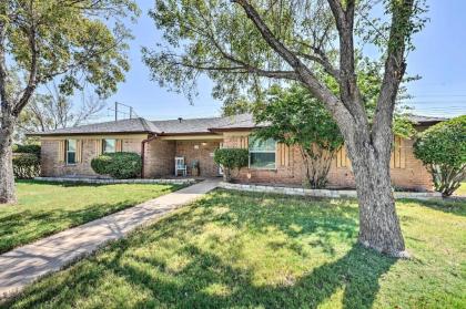 Abilene Home with BBQ and Pvt Yard 1 Mi to ACU! - image 15