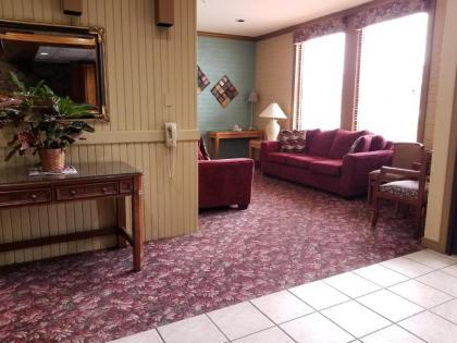 Raintree Inn - image 9