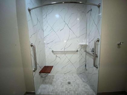 SureStay Plus Hotel by Best Western Ada - image 10