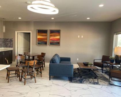 SureStay Plus Hotel by Best Western Ada - image 4