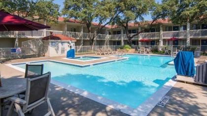 motel 6 Addison tX   Dallas Texas