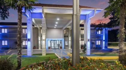 Motel 6-Addison TX - Dallas - image 21