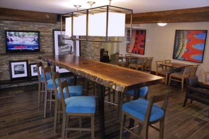 Hampton Inn Dallas-Addison - image 21