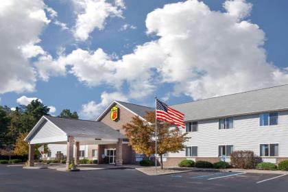 Super 8 by Wyndham Adrian Adrian Michigan