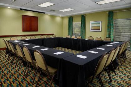 Hampton Inn Bermuda Run / Advance - image 15