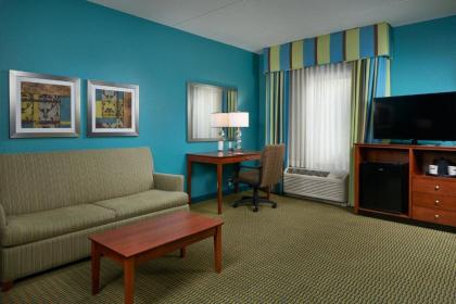 Hampton Inn Bermuda Run / Advance - image 2