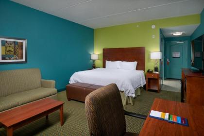 Hampton Inn Bermuda Run / Advance - image 4