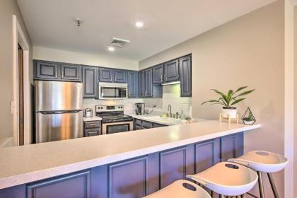 Modern Condo at Shangri La Golf Boat Fish! - image 8