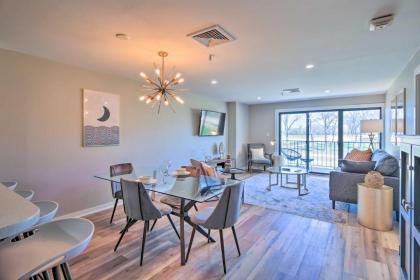 Modern Condo at Shangri La Golf Boat Fish! - image 9