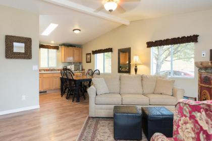 Homestead Cottages - image 3