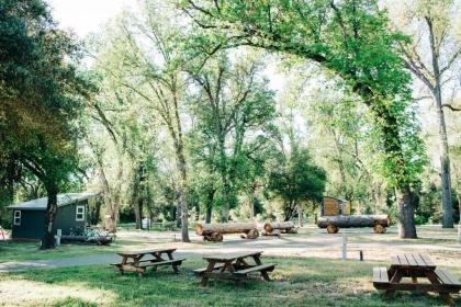 Sierra Meadows - image 10