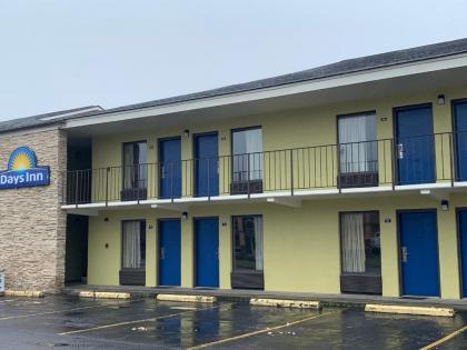 Days Inn by Wyndham Aiken - Interstate Hwy 20 - image 13
