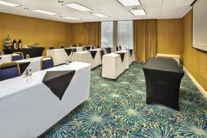 Holiday Inn Akron-West an IHG Hotel - image 6