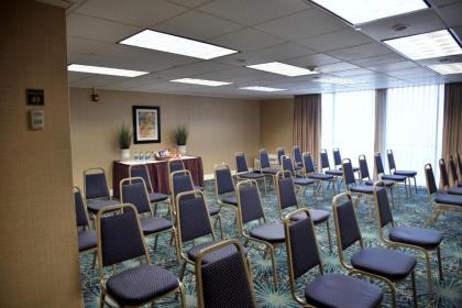 Holiday Inn Akron-West an IHG Hotel - image 9